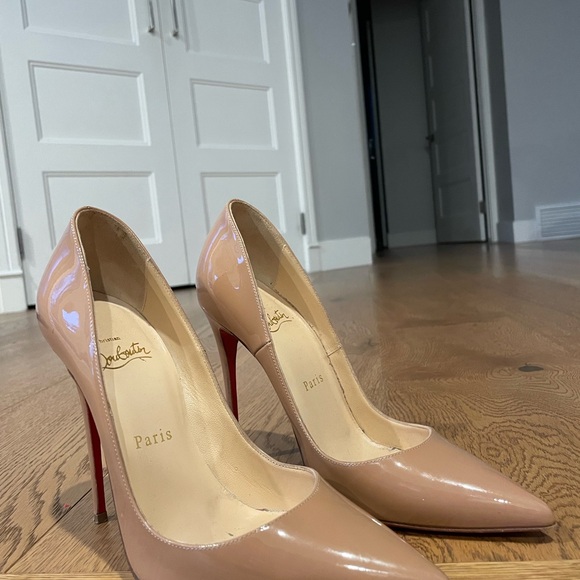 Christian Louboutin Nude So Kate Leather Pumps - Picture 2 of 5